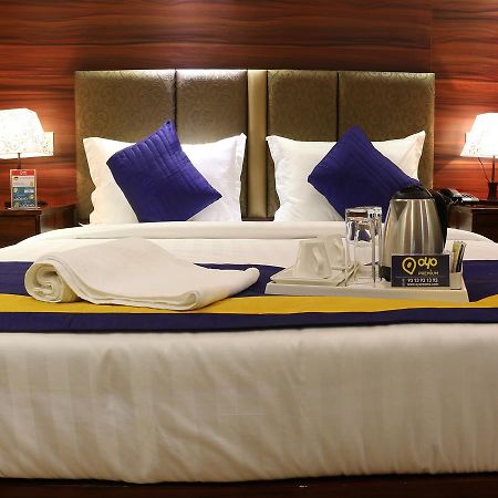 Oyo 662 Hotel Comfotel 加尔各答 外观 照片