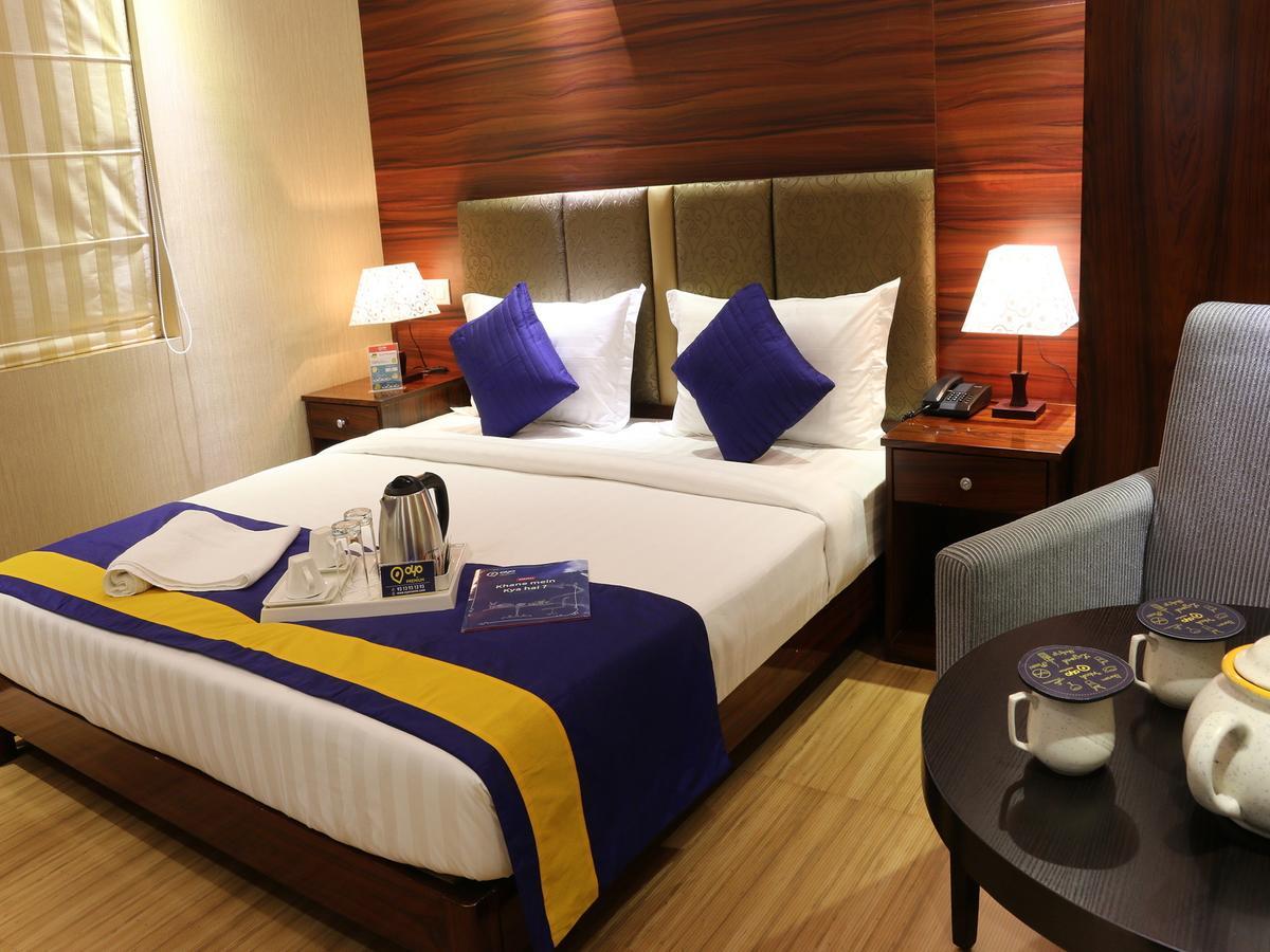 Oyo 662 Hotel Comfotel 加尔各答 外观 照片