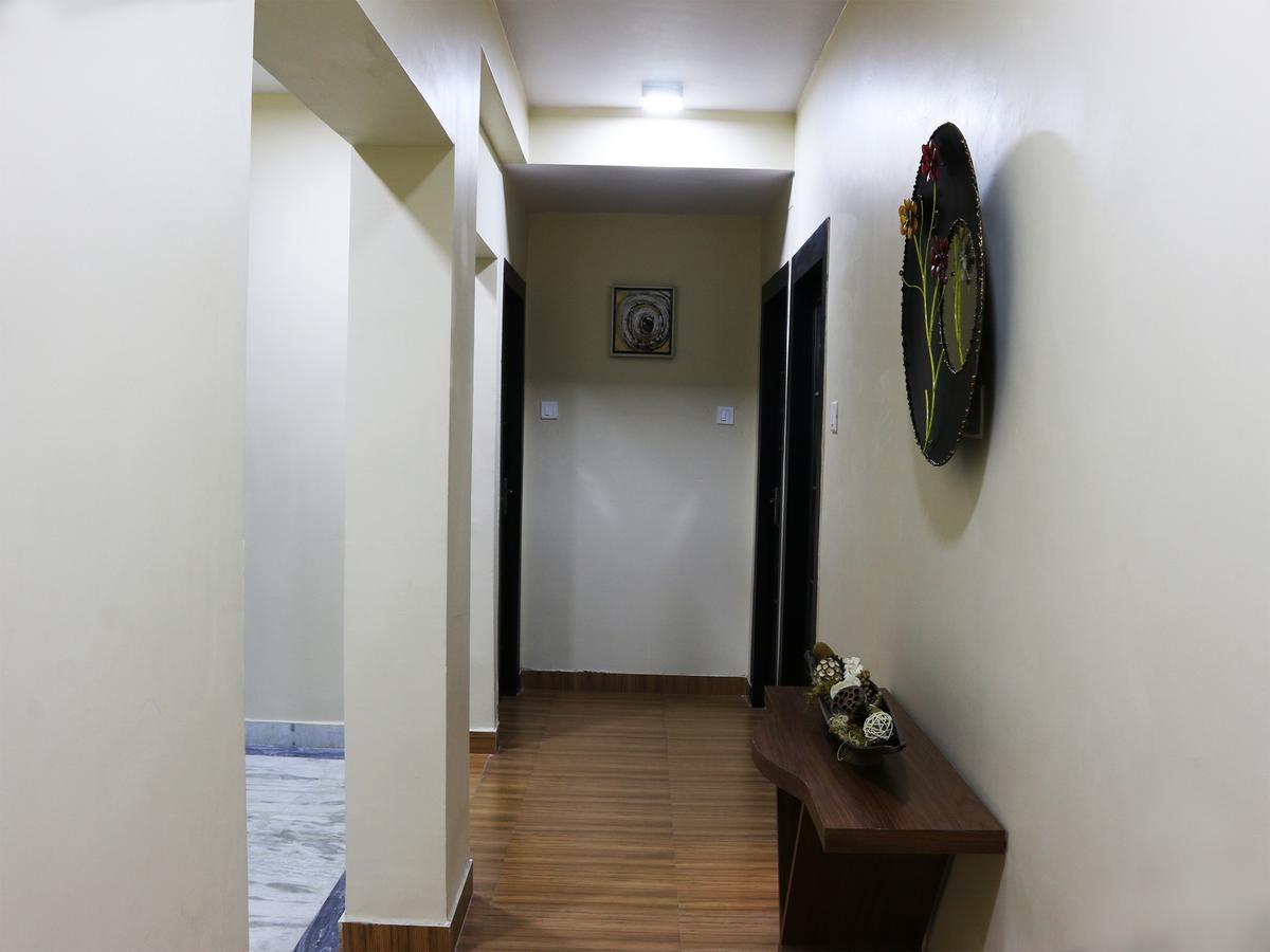 Oyo 662 Hotel Comfotel 加尔各答 外观 照片