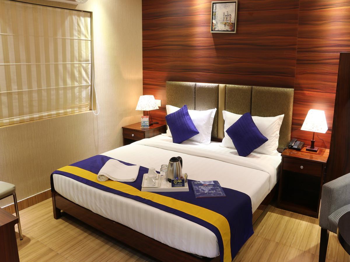Oyo 662 Hotel Comfotel 加尔各答 外观 照片