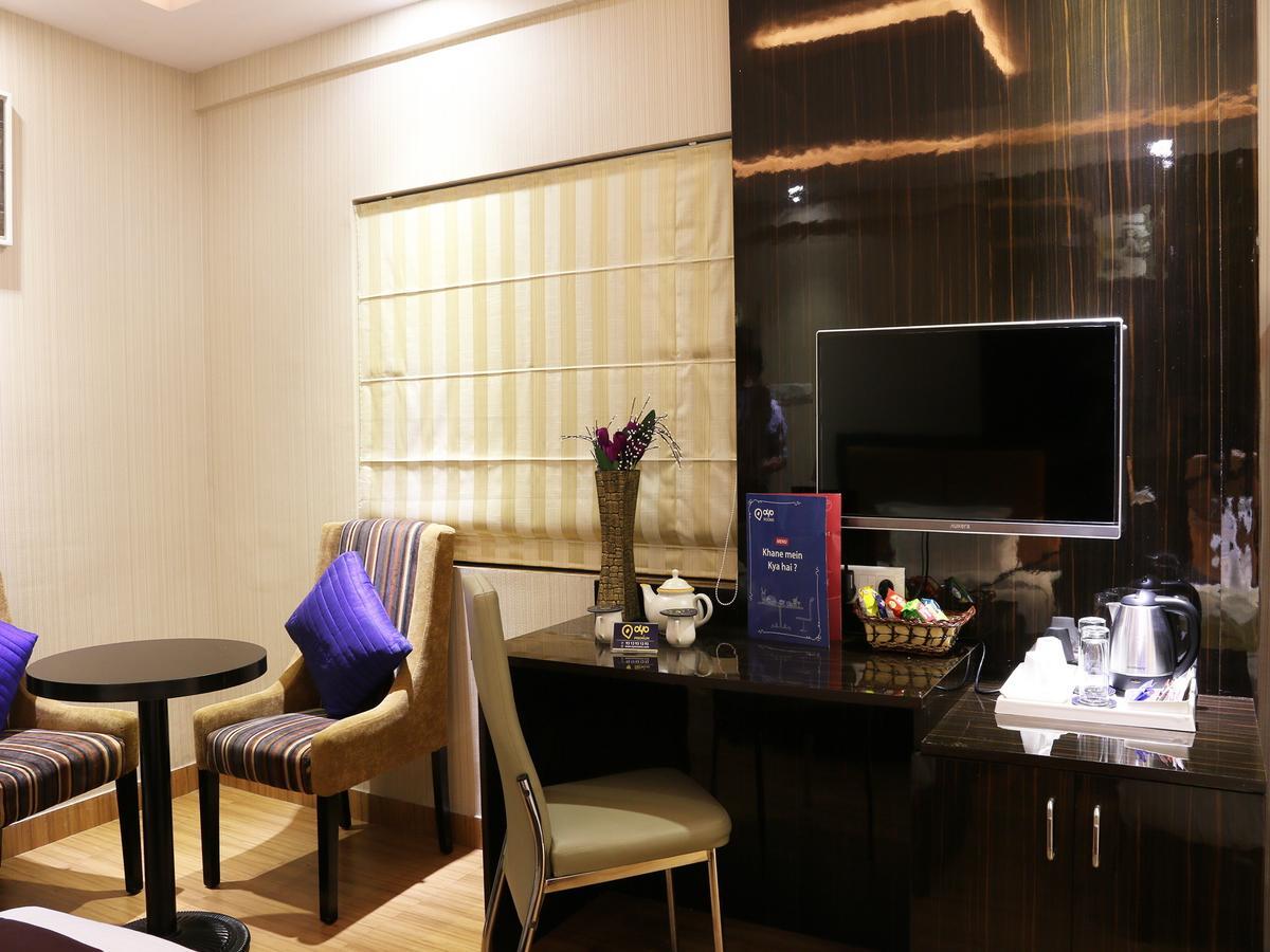 Oyo 662 Hotel Comfotel 加尔各答 外观 照片